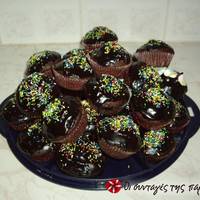 Εύκολα παιδικά σοκαλατένια muffins