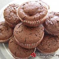 Εύκολα παιδικά σοκαλατένια muffins