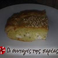 Τυρόπιτα με φέτα, μυζήθρα και χαλούμι