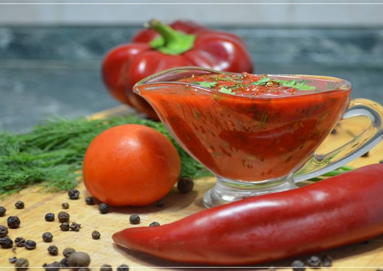 самый вкусный рецепт сырой аджики из помидор самый вкусный рецепт сырой аджики из помидор