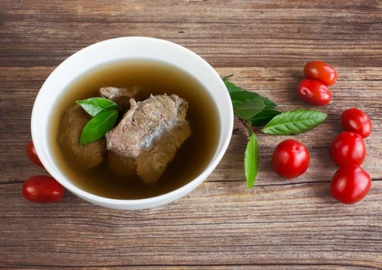 Как сварить вкусный бульон из свинины