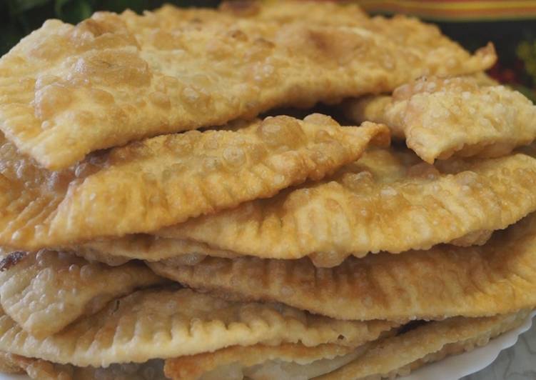 Как сделать тесто на чебуреки пузырчатое вкусное фото 228
