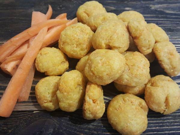 Простые морковные печеньки