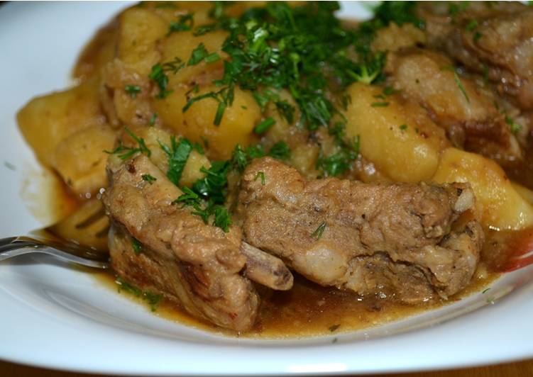 Тушеная картошка с рёбрышками, рецепт с фото изображения Тушеная картошка с рёбрышками, рецепт с фото изоражения