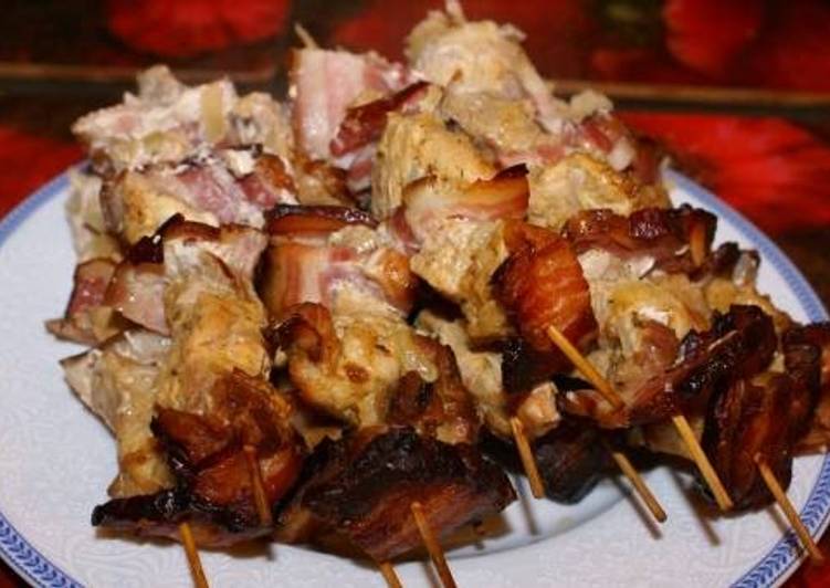 с углем в духовке из курицы Шашлык древесным с углем в духовке из курицы Шашлык древесным