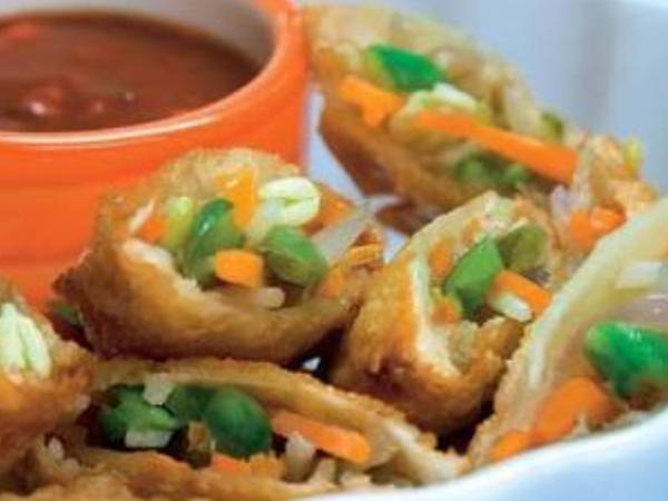 आटा स्प्रिंग रोल (atta spring roll recipe in hindi)
