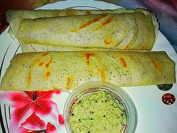 सिंघाड़े के आटे का डोसा