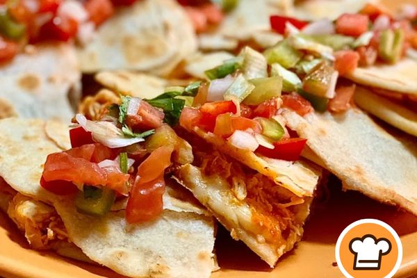 Quesadillas: Authentic Mexican Flavor, One Fold at a Time 🌮