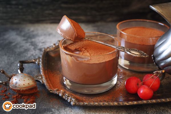 Chocolate Mousse: Variations and How to Make It