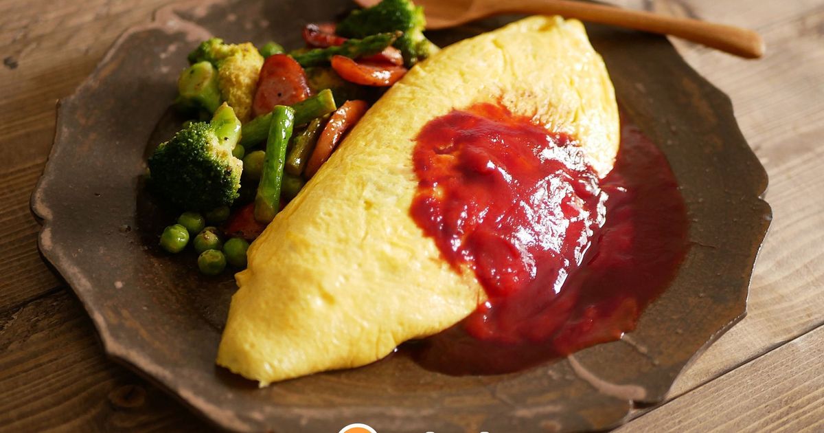 Omurice: Make This Japanese Comfort Food at Home!