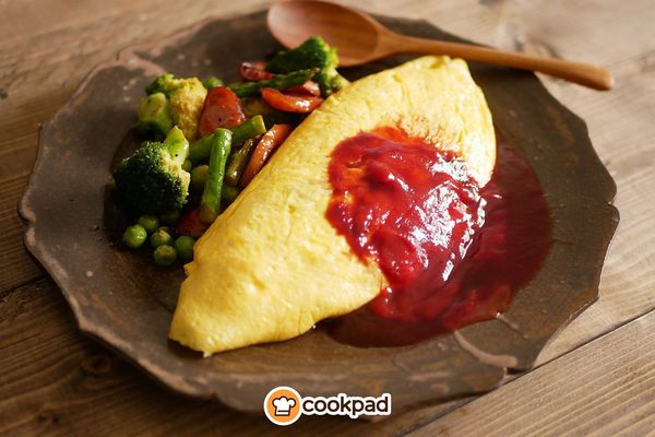 Omurice: Make This Japanese Comfort Food at Home!