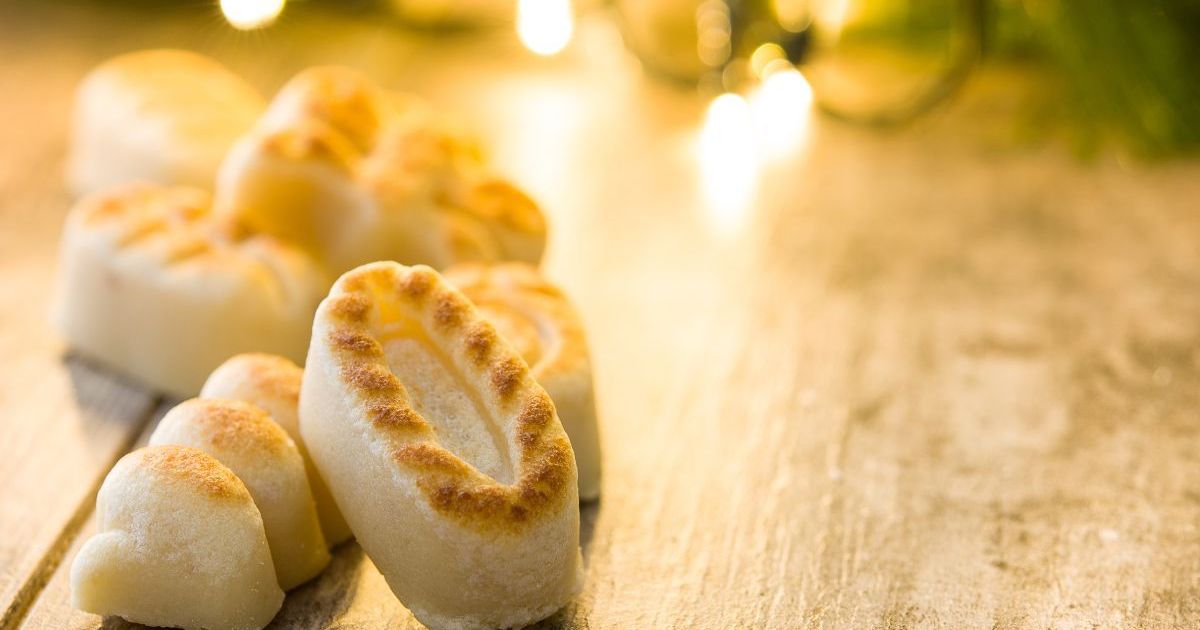 What is Kuswar? 8 Must-Have Indian Christmas Sweets for Your Festive Platter 🎄