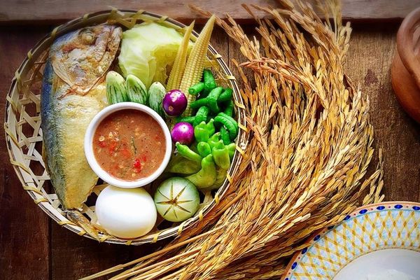 รวมสูตรน้ำพริกกะปิ เคล็ดลับตำยังไงให้อร่อย ต้องใส่อะไร กินกับอะไรได้บ้าง