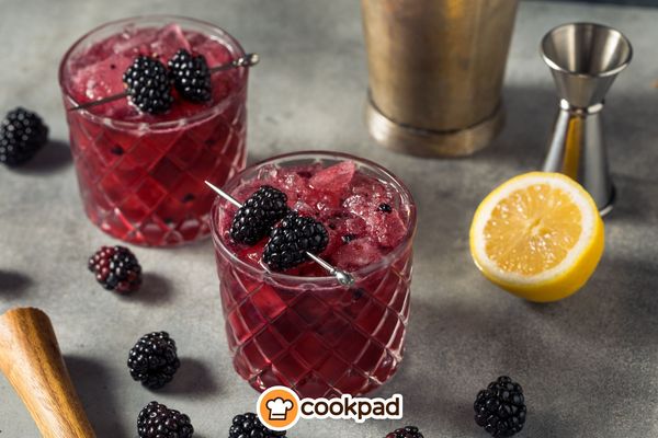 Brilliant Blackberry Ideas: Crumbles, Jams & Foraging Tips