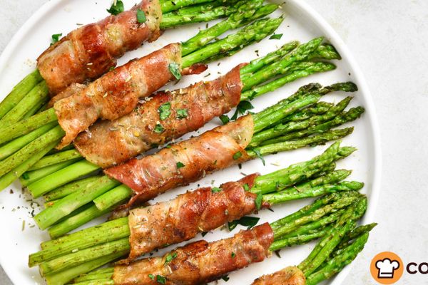 Comment cuire les asperges ? Temps de cuisson, modes de préparation et idées de recettes