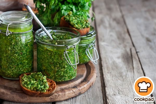 All about Pesto – Recipes, Uses, and Storage Tips
