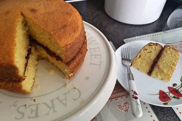 Celebrating the Victoria Sponge Cake
