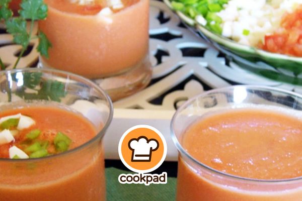 🥣 Gazpacho: The Chilled Spanish Soup You’ll Love This Summer