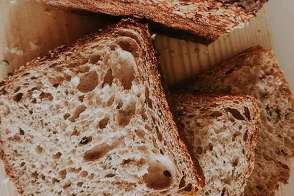 Pão caseiro: sugestões para colocar a mão na massa