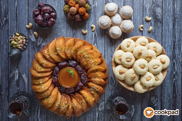 Festive Sweets to Delight: Classic Flavours & New Twists