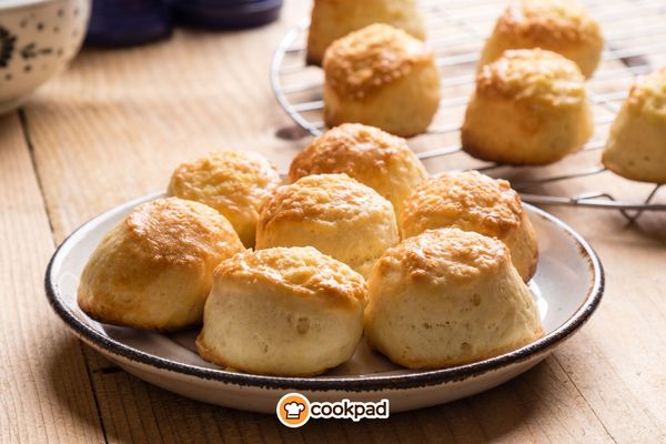 Traditional English Scones: recipes and baking tips
