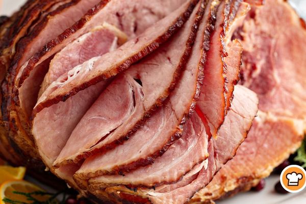 The Ultimate Guide to Cooking Spiral Ham: Timing, Glazes & Leftover Ideas 🐷
