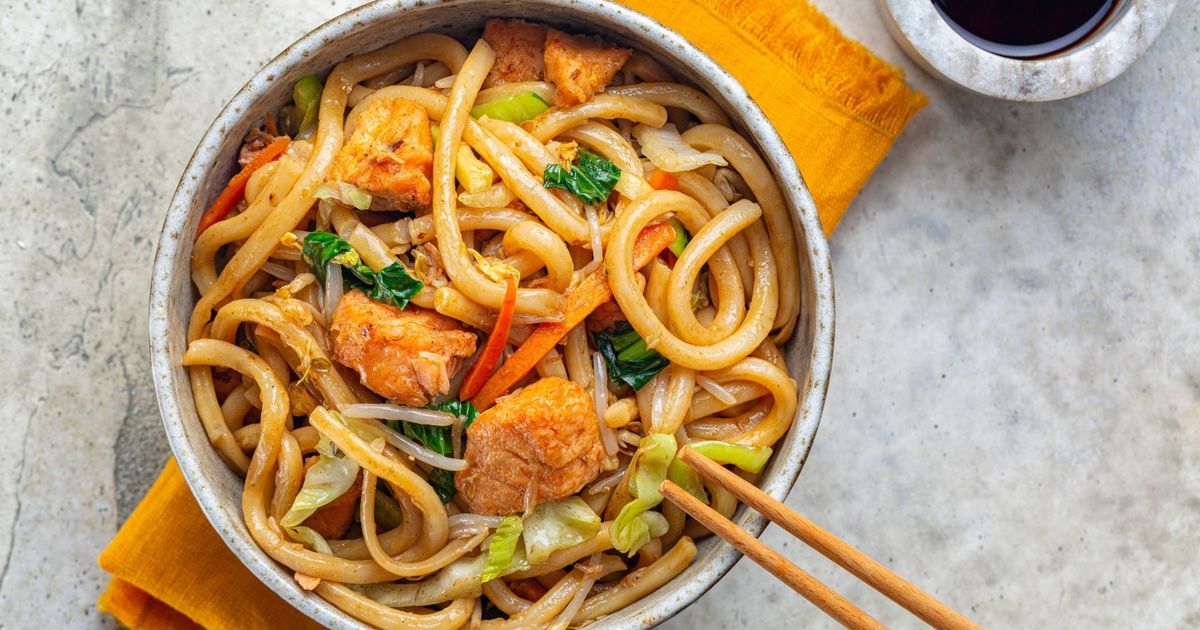 Yaki Udon: A Flavorful Stir-Fry You Can Make Your Own