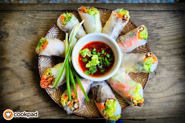 How to Make Spring Rolls: Fresh, Fried, Vegan & More