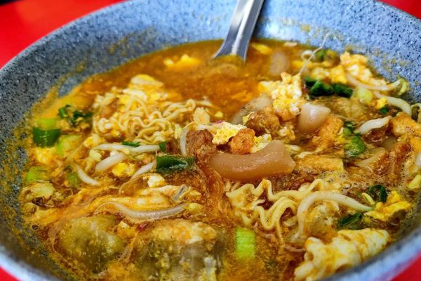 Seblak (เซบลัค) เมนูอินโดเผ็ดร้อน:  ที่มา วิธีทำ และสูตรเด็ดทำเองได้
