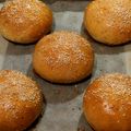 Mónika Gyurászné Cooksnap-ja, amikor elkészítette a(z) Hamburgerzsemle receptet.