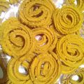 Jigna Sodha's cooksnap of when they made ચોખા નાં લોટ ની ચકરી.