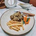 Cooksnap dari Rifki Garnita untuk resep Swedish Meatball a la Ikea (simple)