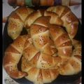 صورة من بنين ضياء ، شاركها بعد تجربة وصفة كرواسان ((بالشوكولا والجبنة))😍