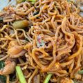 Cooksnap Cempaka Putih semasa beliau membuat Mee Goreng Basah Sempoi.
