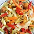 Cooksnap Jemilah Tukimin semasa beliau membuat Ayam Goreng Kunyit.