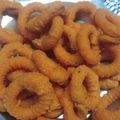 Saranya Vignesh's cooksnap of when they made Ring murukku /kodubale /ring chakli.