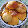 Cooksnap dari Fuji Tan untuk resep Roti Manis Pandan soft Roll