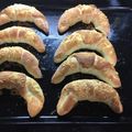 Hókáné Szénás Mónika Cooksnap-ja, amikor elkészítette a(z) Kifli/zsemle kelesztés nélkül receptet.