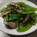 潘俊霖的(簡單料理) 的 👩🏻‍🍳甜豆炒蘑菇 cooksnap
