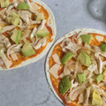 El cooksnap de Cintia Perez cuando hizo Pizza fit de pollo y aguacate.
