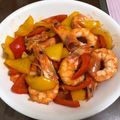 Yichen 的 甜椒蒜香炒蝦子 cooksnap
