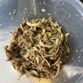 Amber Chen 的 涼拌洋蔥鮪魚小黃瓜 cooksnap