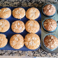 El cooksnap de Claudia Cornejo cuando hizo Muffins de vainilla fáciles, económicos y sin balanza 🧁 Magdalenas básicas que no fallan 🧁.