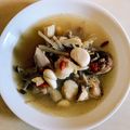 陳美惠 的 無鹽香菇干貝雞湯 cooksnap