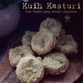 Cooksnap Aznie Khasri semasa beliau membuat Kuih Kasturi.