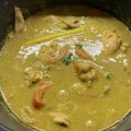 Cooksnap Zahrah Buang semasa beliau membuat Ayam Kurma.