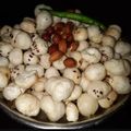  Chef Richa pathak. का कुकस्नैप जब उन्होंने रोस्टेड ताल मखाना (roasted tal makhana recipe in Hindi) बनाया था।