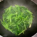 恐龍媽媽下廚記🦖 的 蒜炒菠菜 cooksnap