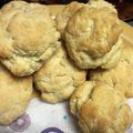 lauren.haas.77's cooksnap of when they made Homemade Buttermilk Biscuit.