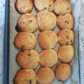 รูป Cooksnap ของ Wan Song เมื่อเขาทำ Keto cookie ไส้ไข่เค็มและช็อคชิพ